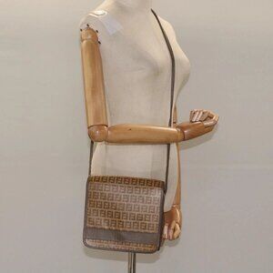 FENDI Zucchino Canvas Shoulder Bag Beige Auth 104456